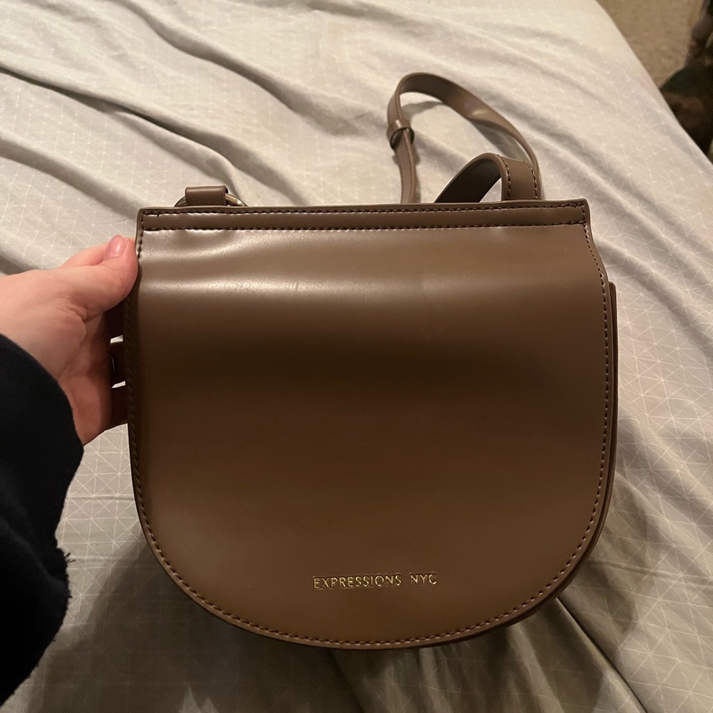 Expressions NYC crossbody bag